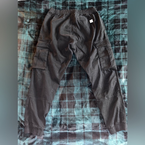 Zara Men’s Cargo Joggers Black Size 31 - Picture 2 of 3